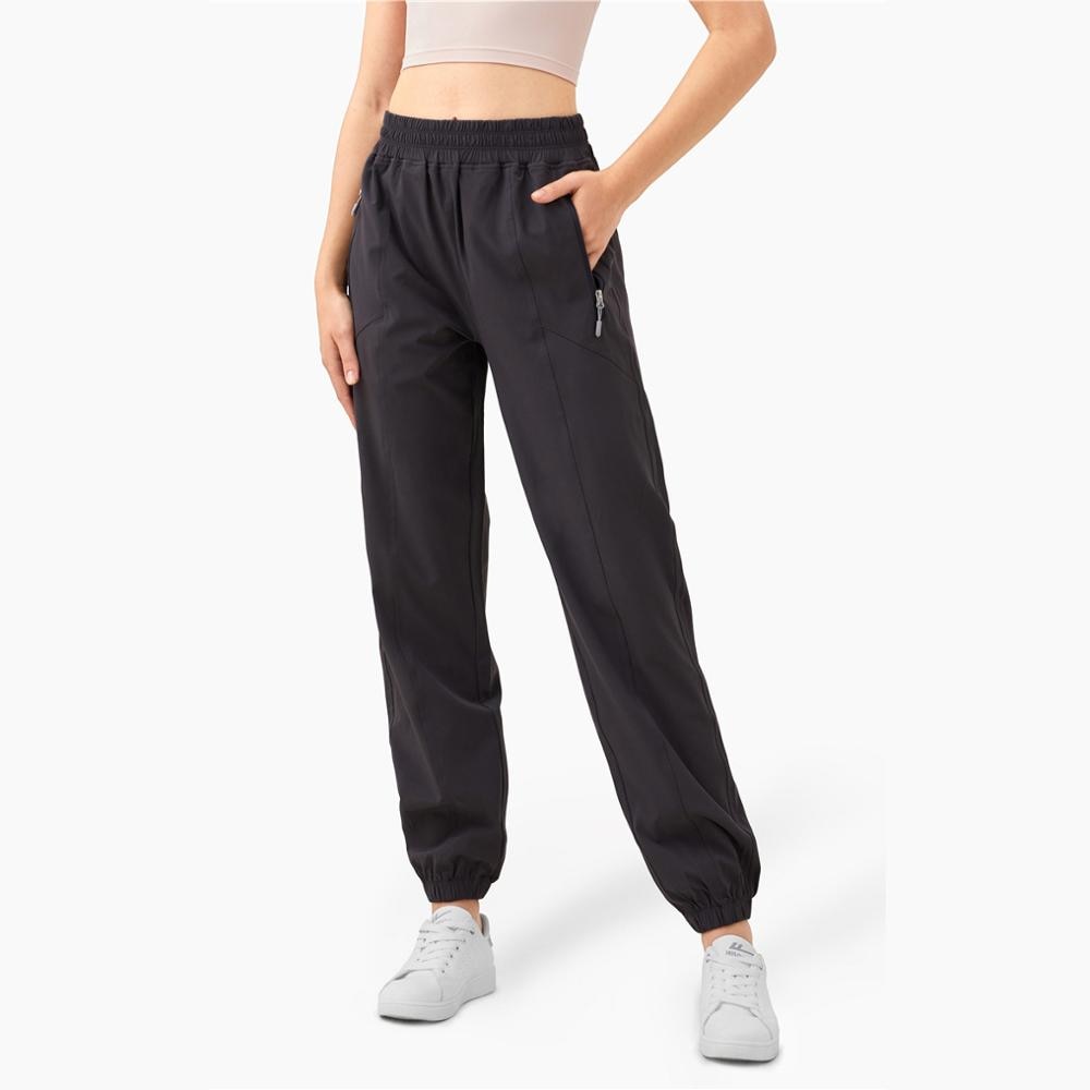 LOOSE TRAINING TROUSERS - S / BLACK